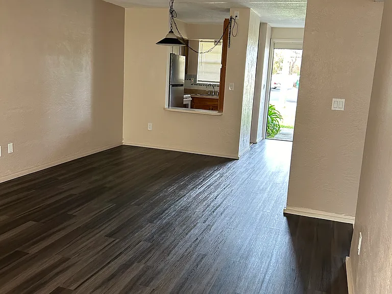 333 Orange Blossom Dr #A — Photo 3