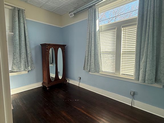 5th image of 109 E Cherokee Ave #4