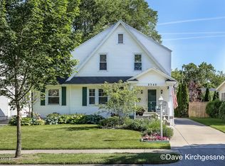 2340 Argentina Dr SE, East Grand Rapids, MI 49506