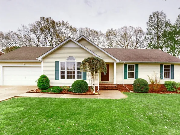 1553 Mockingbird Dr, Murray, KY 42071