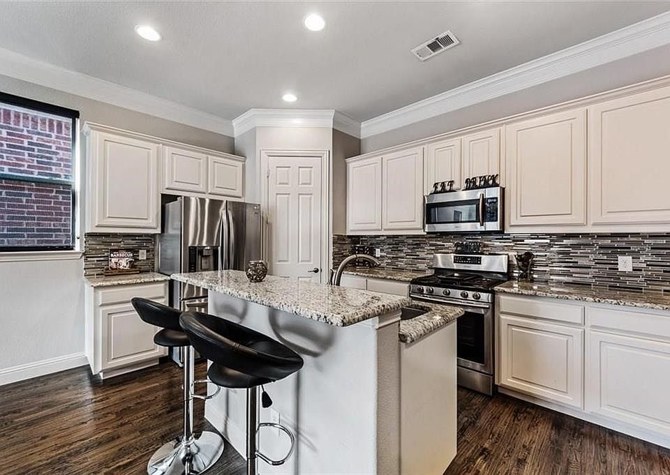 18201 Frankford Lakes Cir, Dallas, TX 75252 Zillow