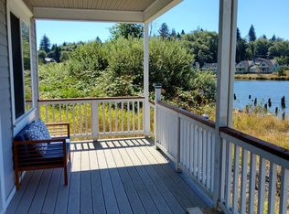 308 Island Ln, Raymond, WA 98577