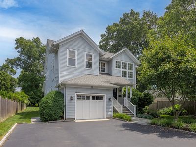 35 Millard Street, Fairfield, CT, 06824