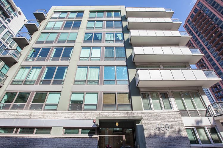 1st image of 650 W Wayman St Unit 607C