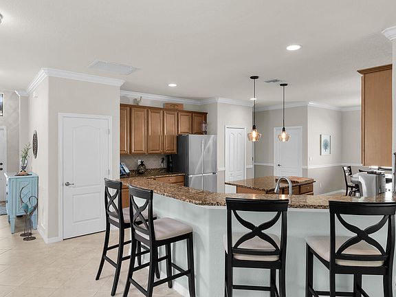 3rd image of 3907 Treasure Cove Cir