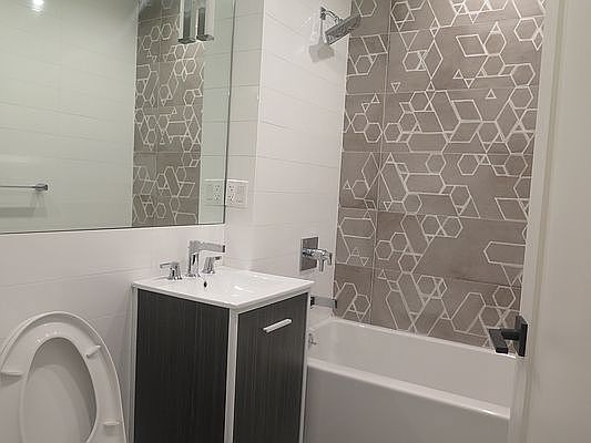 4th image of 675 Marcy Ave #5L
