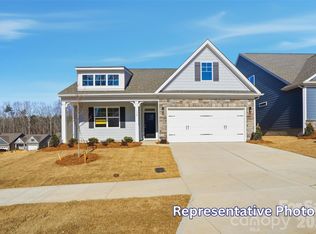 8470 Acadia Pkwy, Sherrills Ford, NC 28673