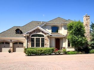 19 Windsor Ln, Ramsey, NJ 07446