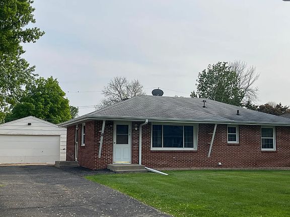 2nd image of 3370 Upper 143rd St W
