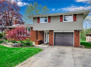 1256 Greenfield Dr, Alden, NY 14004