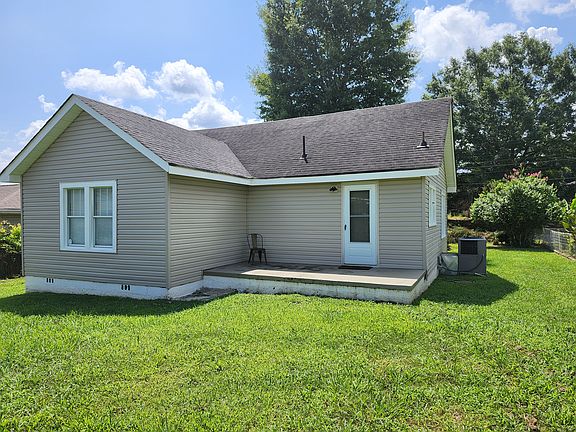2nd image of 105 Alpine Dr