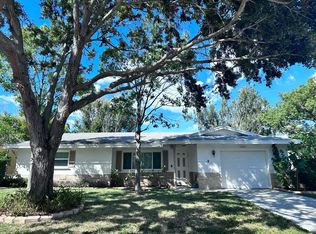1422 Byram Dr, Clearwater, FL 33755
