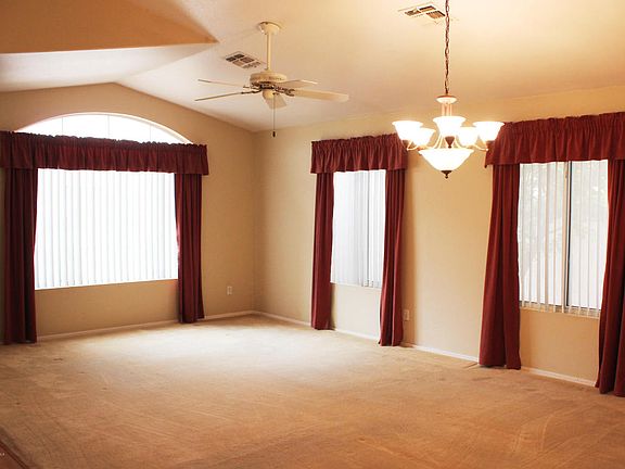 4th image of 8494 W Grovers Ave