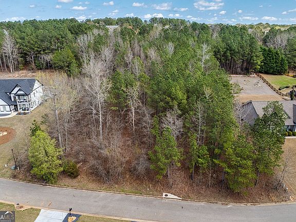 4th image of 2661 Alexis Way