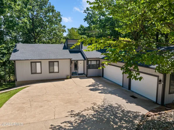 434 Cherokee Rd, Lake Ozark, MO 65049