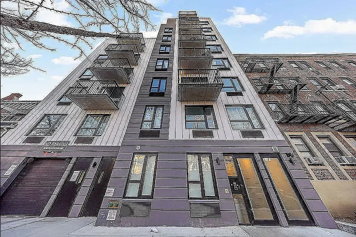 1042 President Street — Photo 1