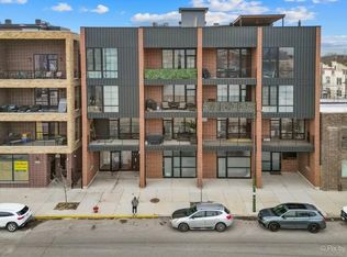 522 N Western Ave #302, Chicago, IL 60612