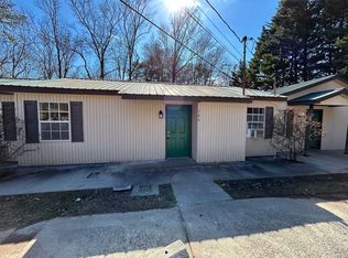 164 Bennett Cir, Carrollton, GA 30117
