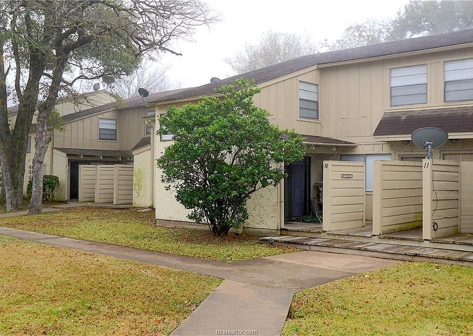 1st image of 4403 Carter Creek Pkwy APT 9