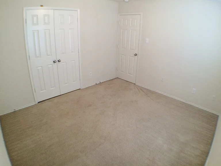 2805 Cameron Way — Photo 12