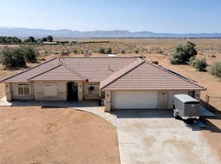 22437 South Rd, Apple Valley, CA 92307