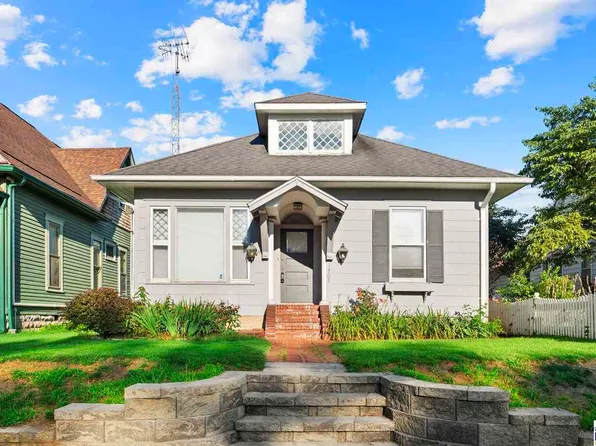 1303 S Center St, Terre Haute, IN 47802