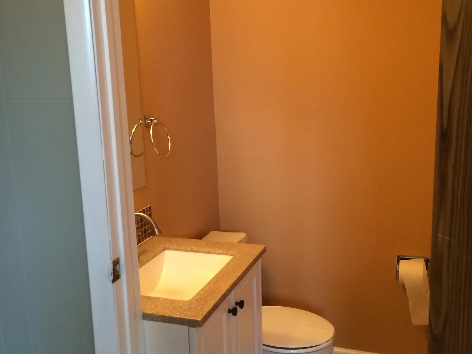4 bed, 2.5 bath, 2237 sqft, $2,800 — Photo 4