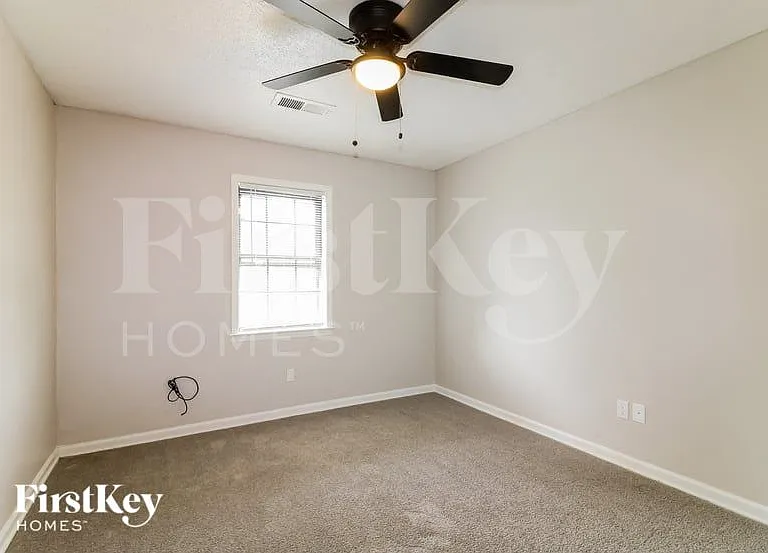 1459 Haverwood Ave — Photo 13