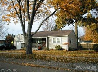 223 Williams St, Spring Lake, MI 49456