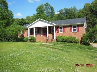 349 Barons Rd, Clemmons, NC 27012