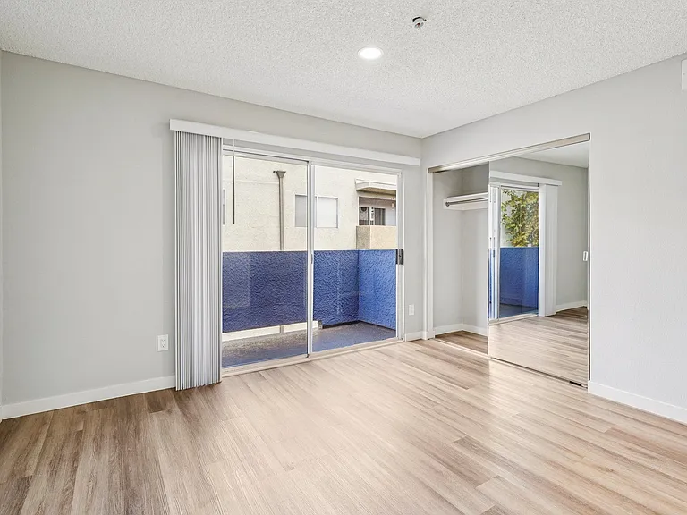Windfaire Apartments — Photo 29