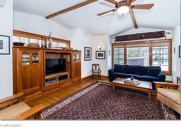 2nd image of 1812 Middlehurst Rd