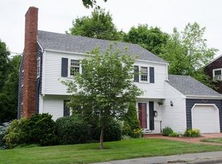 5 Willard Ln, Marblehead, MA 01945