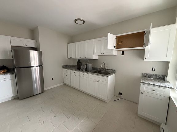 2nd image of 99 New Britain Ave #303