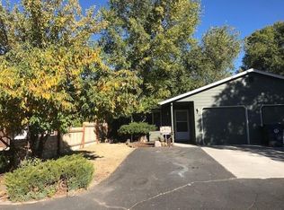 2538 SW 23rd St, Redmond, OR 97756