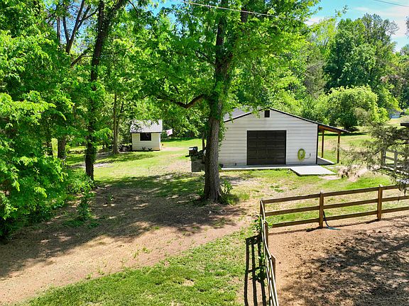 3rd image of 2822 Little River Church Rd
