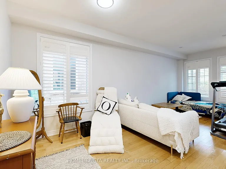 32 Scott Brown St — Photo 39