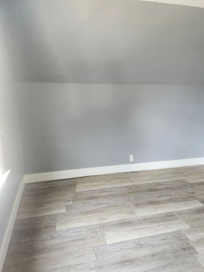 Spacious 3BR Single-Family Home with Large Living Room Only $1,425/Month! — Photo 4