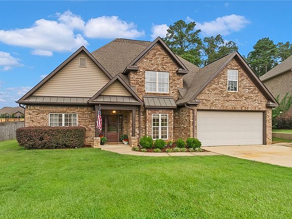 2nd image of 14016 Ash Grove Ln