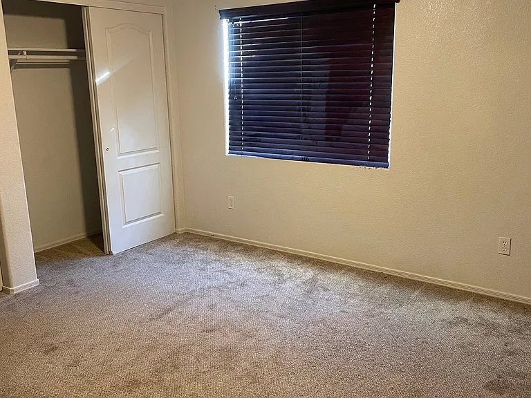2692 S Otondo Dr — Photo 17