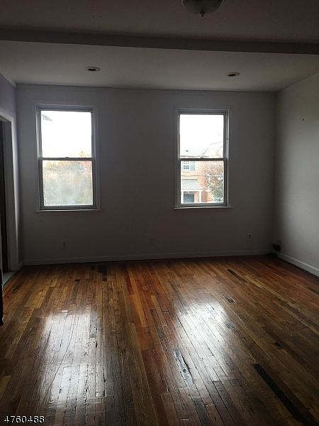 1st image of 104 Peabody Pl #2
