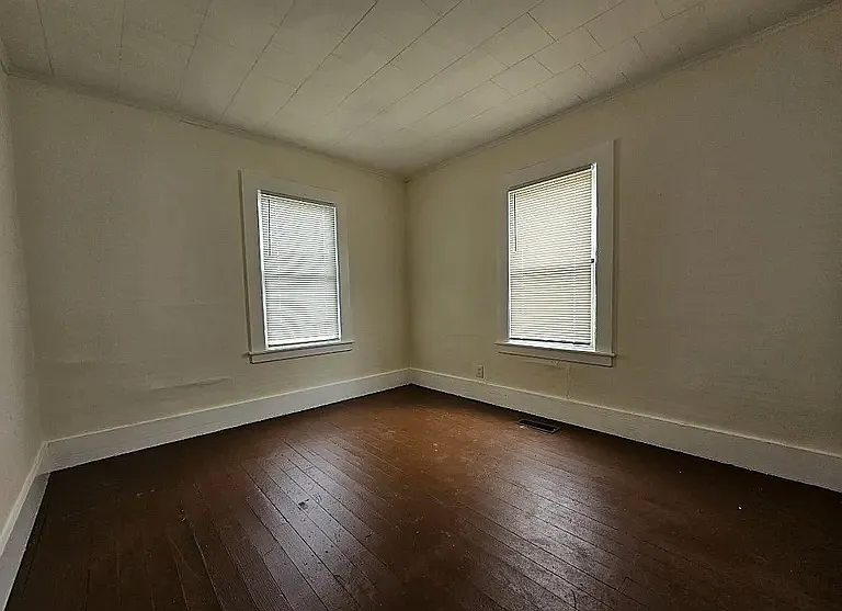 81 West St #1 — Photo 6