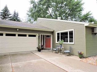 1285 Kewaunee St, Oshkosh, WI 54904