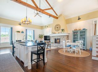 9 S 3rd St UNIT 303, Grand Haven, MI 49417