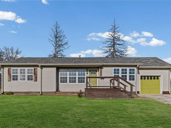 514 W 3rd Street Ter, Carrollton, MO 64633