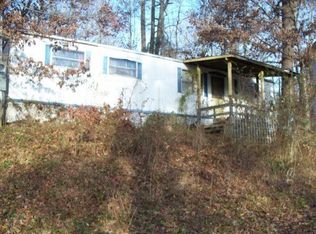 3909 Oak Rd, Pigeon Forge, TN 37863