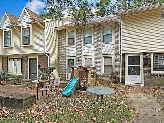 3rd image of 186 Colony Cir #1000
