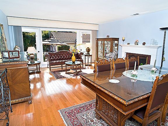 5th image of 1636 Hill Dr