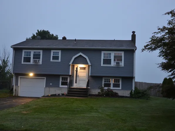 87 Tawny Thrush Road, Naugatuck, CT 06770