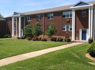 748 New Britain Ave APT 3, Hartford, CT 06106